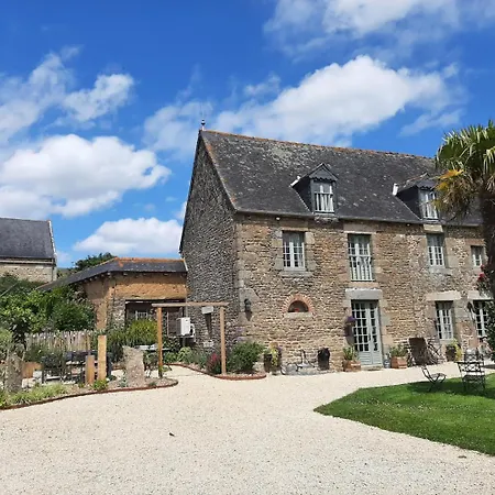 Manoir Du Bourg Saint-Hélen