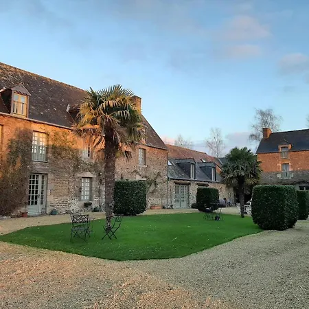 Manoir Du Bourg B&B *